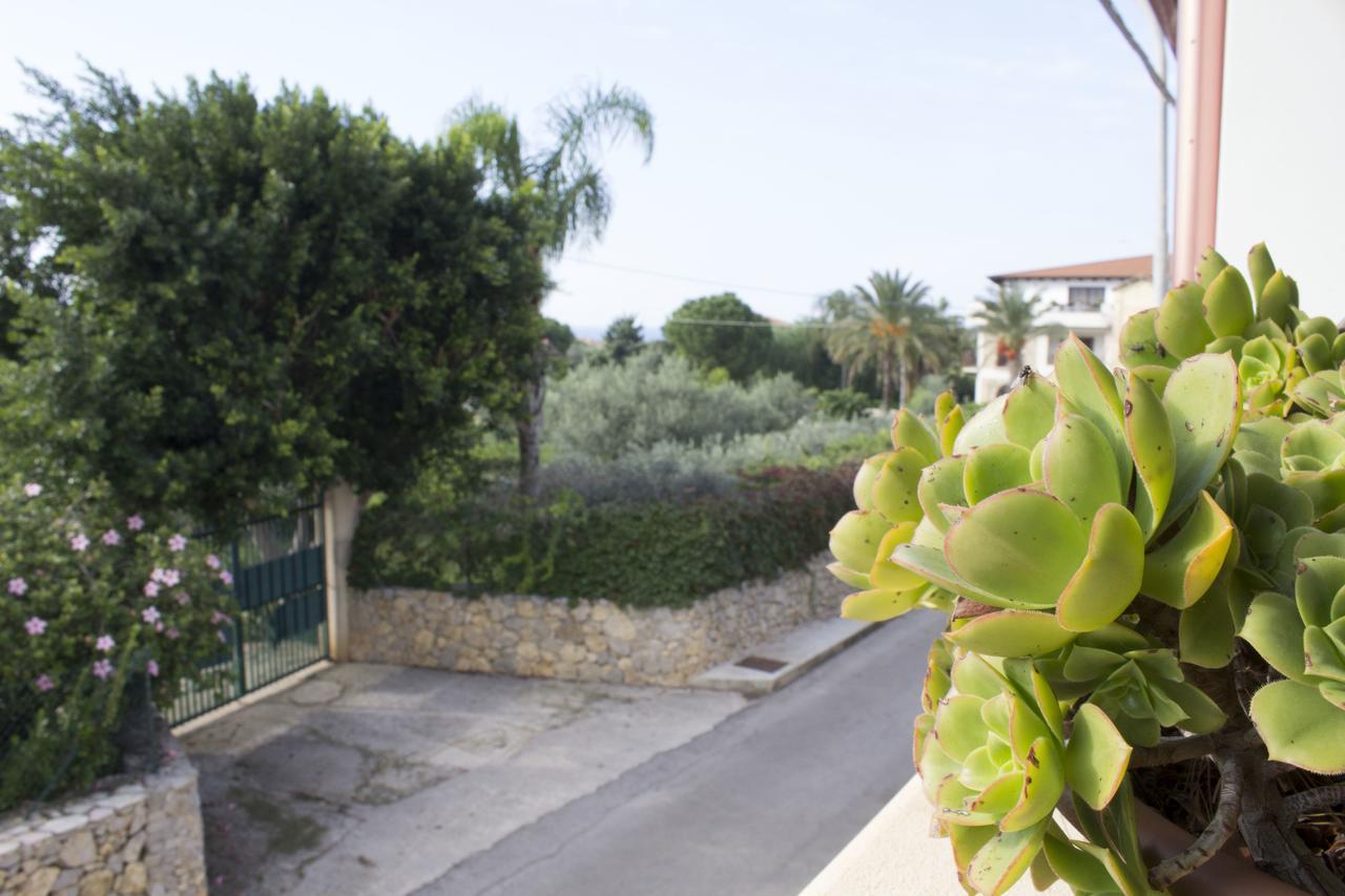 Le Terrazze Di Don Mariano Hotel Cinisi Exterior foto